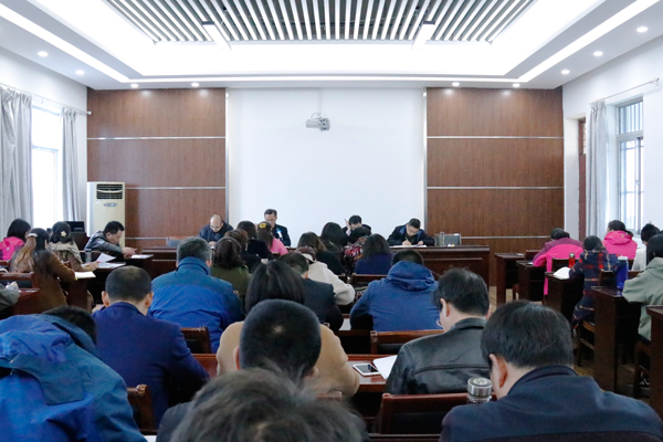 摄影部 1704班 张乐(3).jpg 摄影部 1704班 张乐(3).jpg