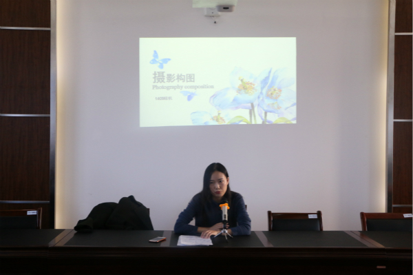 11.14 记者团摄影指导-丁铭晔 (1).jpg