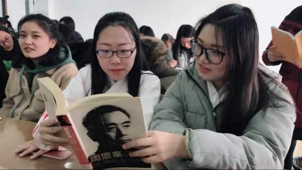 图片9_meitu_28.jpg 图片9_meitu_28.jpg