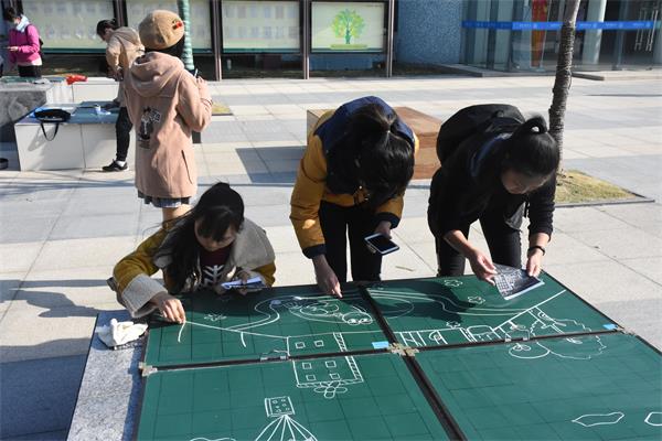 11.25 放飞小黑板 秦润东2.jpg
