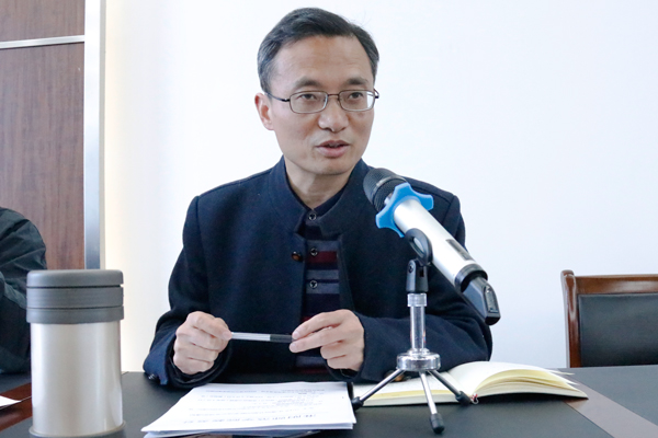 摄影部-1704班-张乐(1).jpg 摄影部-1704班-张乐(1).jpg